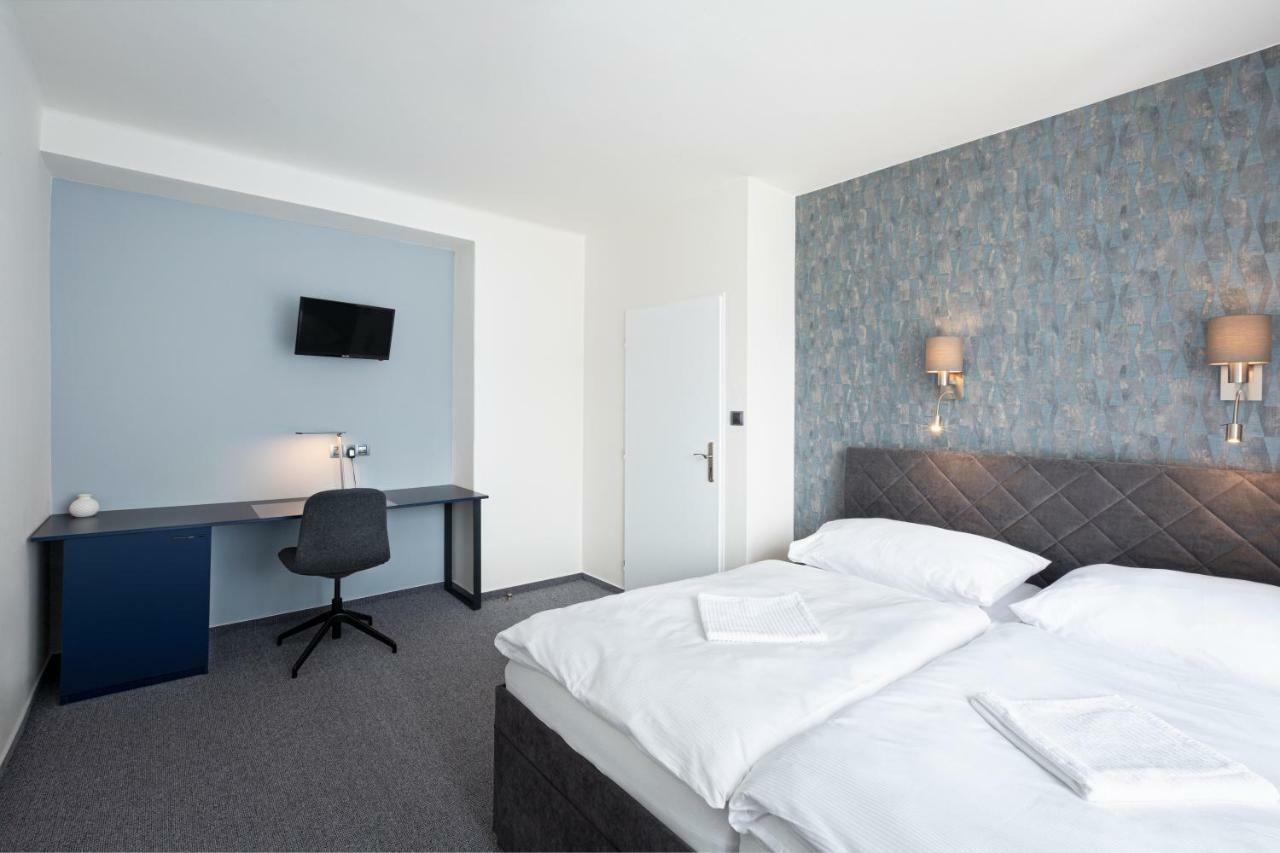 Hotel Trim Pardubice Exterior photo